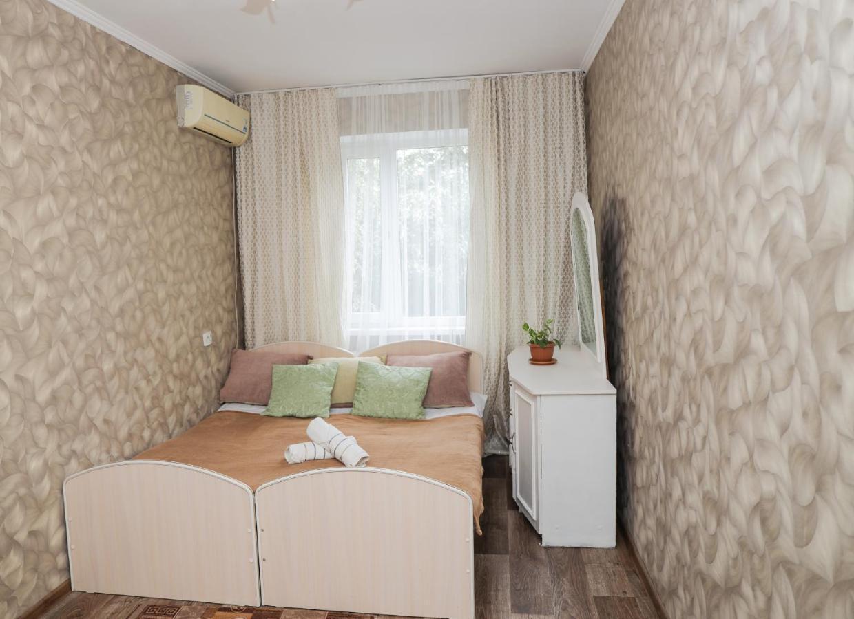 Апартаменти ReliableHouse 2-х комнатная квартира в центре Алмати Екстер'єр фото