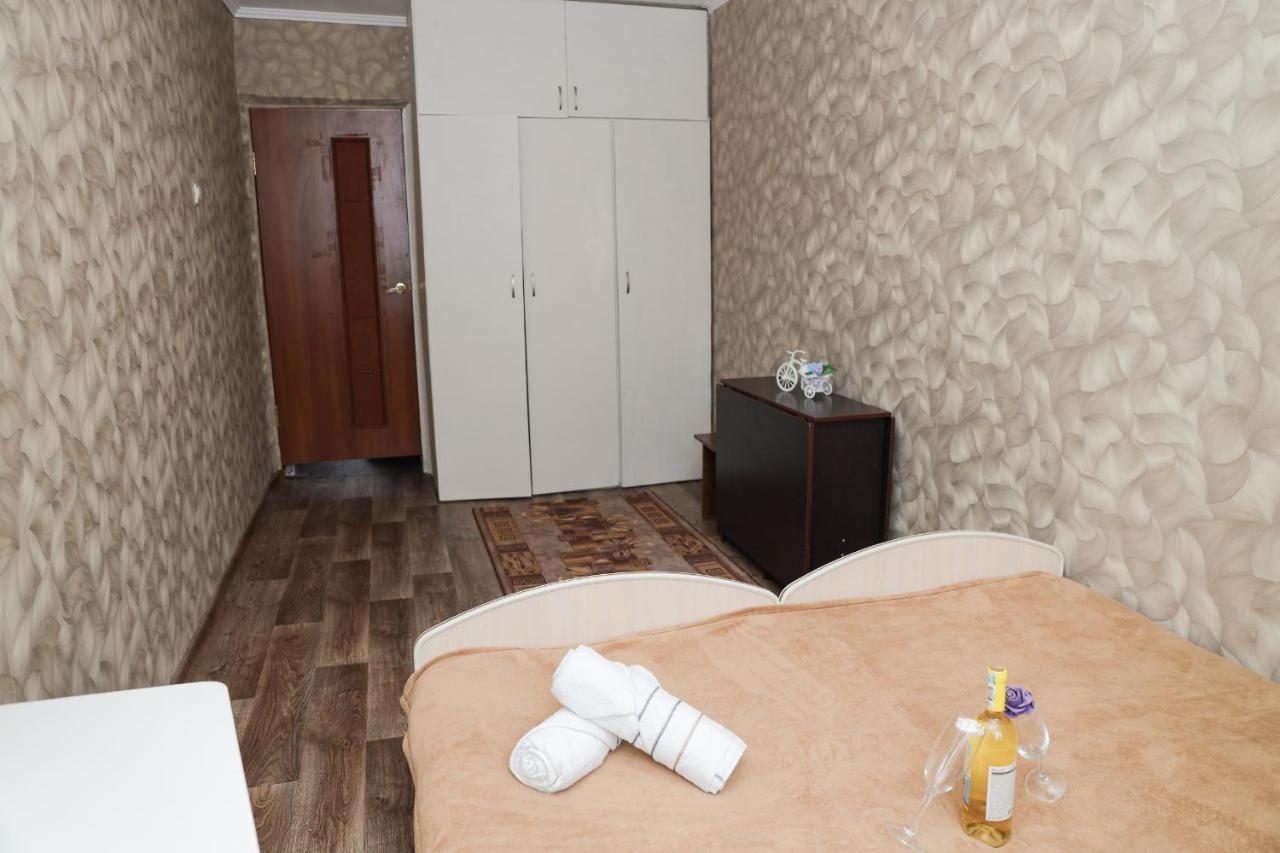 Апартаменти ReliableHouse 2-х комнатная квартира в центре Алмати Екстер'єр фото